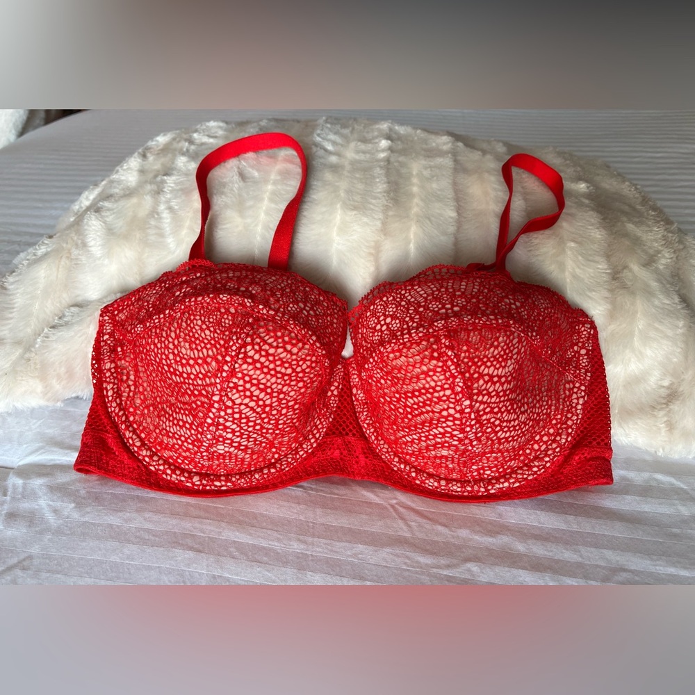 Victoria Secret Very Sexy Balconet Red Lace Bra